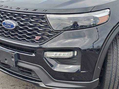 Used 2021 Ford Explorer ST w/ Equipment Group 401A AWD/4WD image 36
