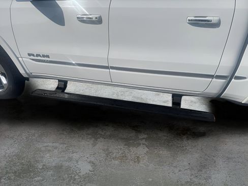 Used 2021 RAM 1500 Limited AWD/4WD image 22