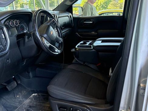 Used 2021 Chevrolet Silverado 1500 LT w/ Bed Protection Package AWD/4WD image 5