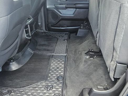 Used 2022 RAM 1500 Big Horn AWD/4WD image 20