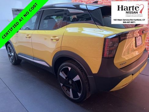 Used 2025 Nissan Kicks SR image 5