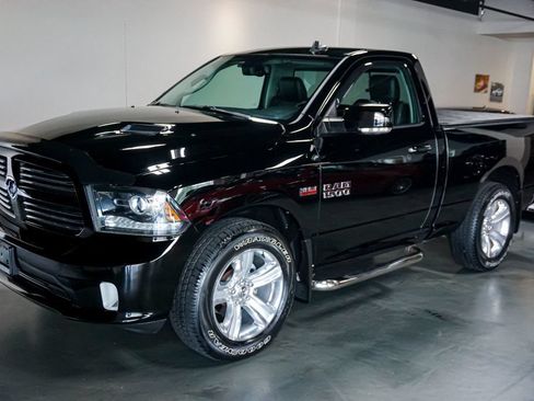 Used 2014 RAM 1500 Sport w/ Remote Start & Security Group AWD/4WD image 5