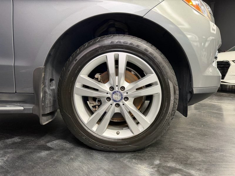 Used 2013 Mercedes-Benz ML 350 4MATIC image 24