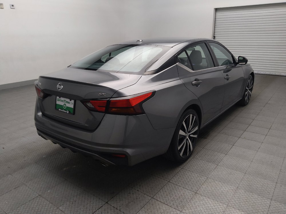 Used 2021 Nissan Altima 2.5 SR FWD image 9