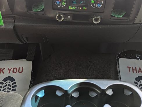 Used 2007 Chevrolet Silverado 1500 LT w/ Texas Edition image 9