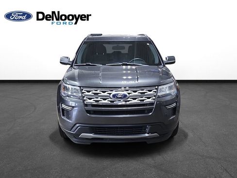 Used 2019 Ford Explorer XLT w/ Class III Trailer Tow Package AWD/4WD image 2