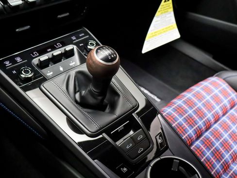Certified 2026 Porsche 911 Carrera T RWD image 30