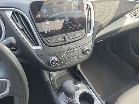 Used 2023 Chevrolet Malibu LT FWD image 29