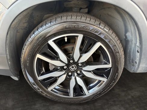 Used 2019 Honda Pilot Elite image 37