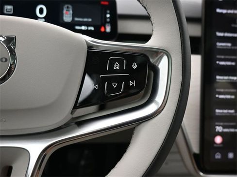New 2025 Volvo EX90 Plus w/ Protection Package Premier image 23