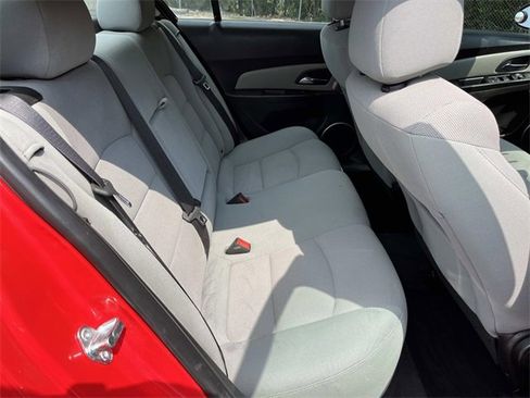 Used 2014 Chevrolet Cruze LT w/ All-Star Edition image 19