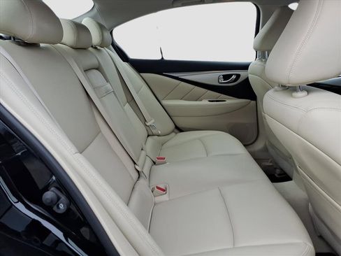 Used 2020 INFINITI Q50 Luxe w/ Essential Package (3.0T Luxe) image 13