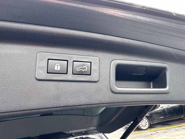 Used 2021 Subaru Forester Touring w/ Popular Package #2 AWD/4WD image 21