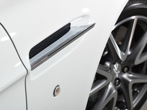 Used 2013 Aston Martin V8 Vantage Coupe image 13