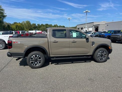 New 2025 Ford Ranger Lariat w/ FX4 Off-Road Package image 6