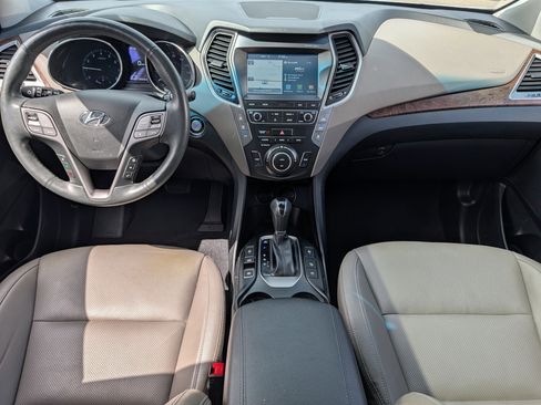 Used 2019 Hyundai Santa Fe XL AWD/4WD image 10