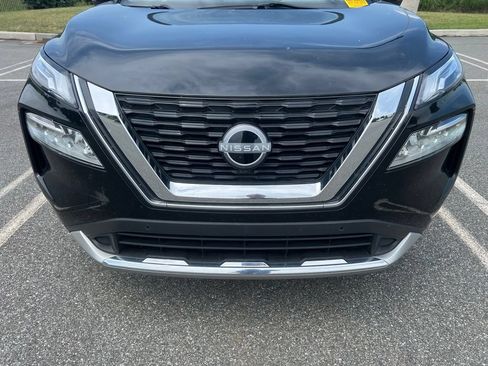 Used 2023 Nissan Rogue Platinum w/ Platinum Premium Package AWD/4WD image 2