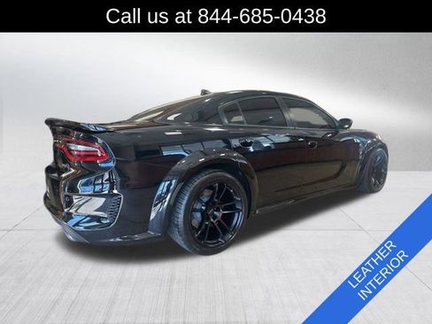 Used 2022 Dodge Charger SRT Hellcat w/ Harman/Kardon Audio Group image 5