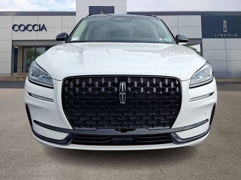 Certified 2023 Lincoln Corsair Reserve w/ Equipment Group 201A AWD/4WD image 2