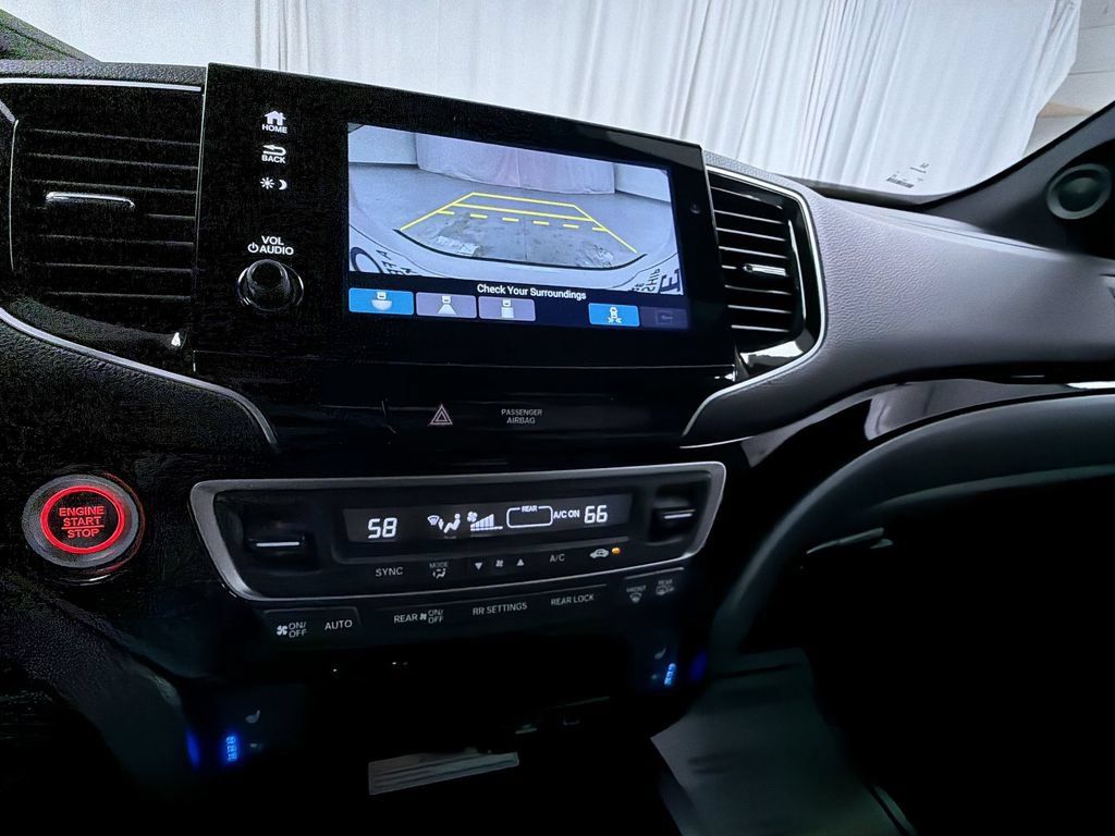 Used 2023 Honda Passport Elite image 21