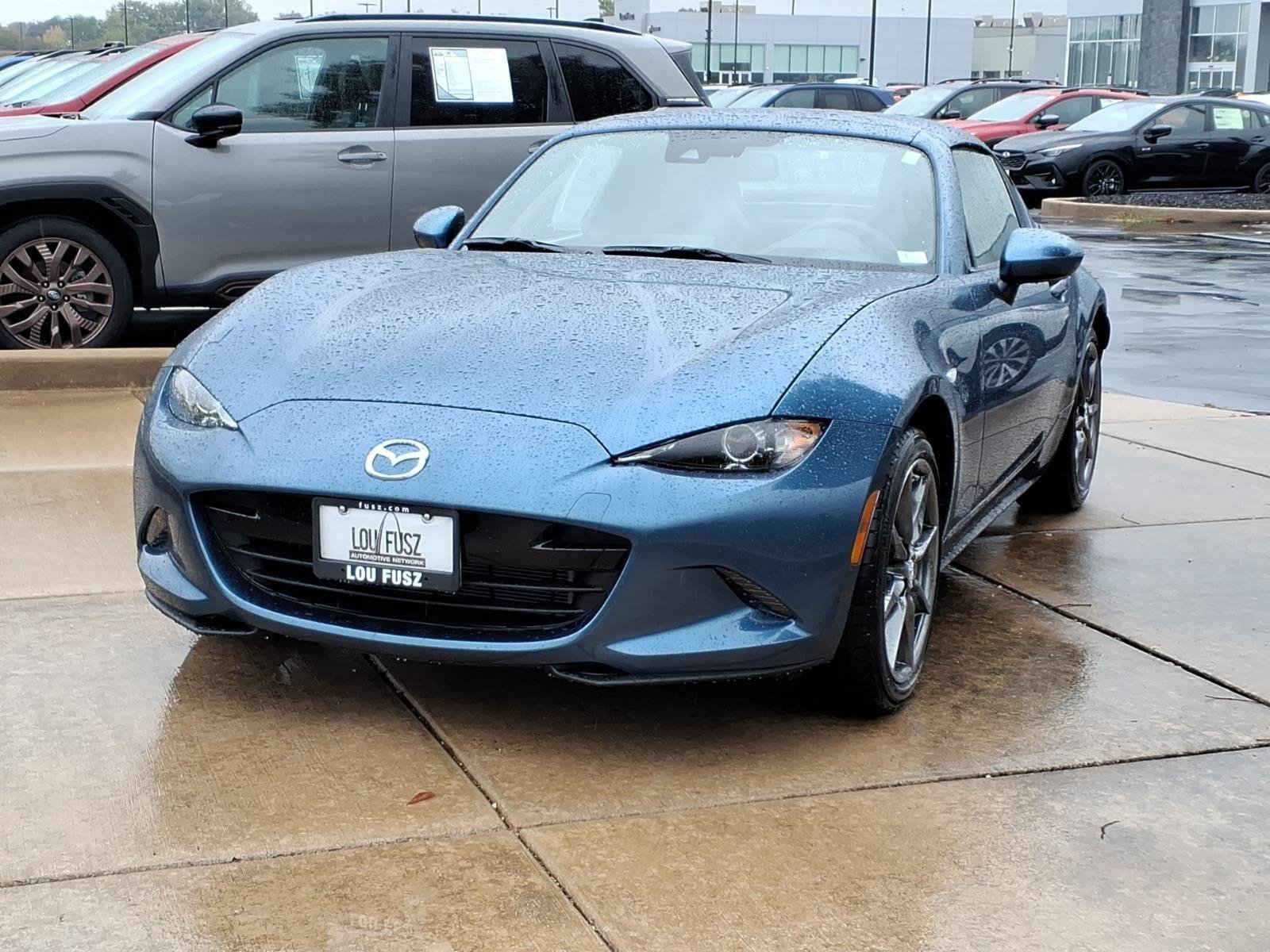 Used 2019 MAZDA MX-5 Miata RF Grand Touring RWD image 2