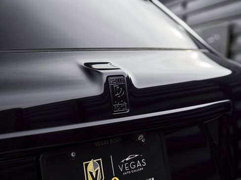 Used 2019 Rolls-Royce Cullinan image 11