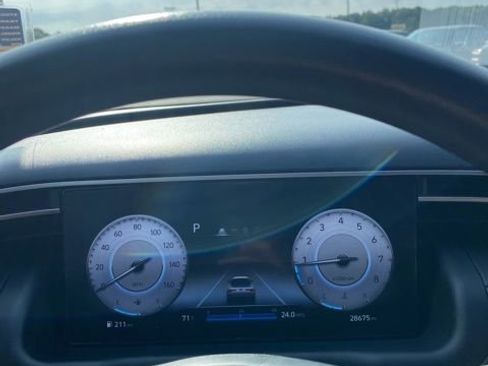 Used 2023 Hyundai Santa Cruz SEL w/ Activity Package FWD image 16