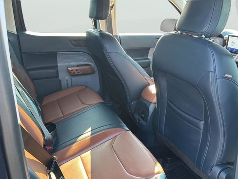 Used 2022 Ford Maverick Lariat w/ Lariat Luxury Package image 15