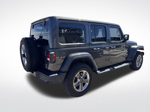 Used 2021 Jeep Wrangler Unlimited Sahara w/ Cold Weather Group AWD/4WD image 5