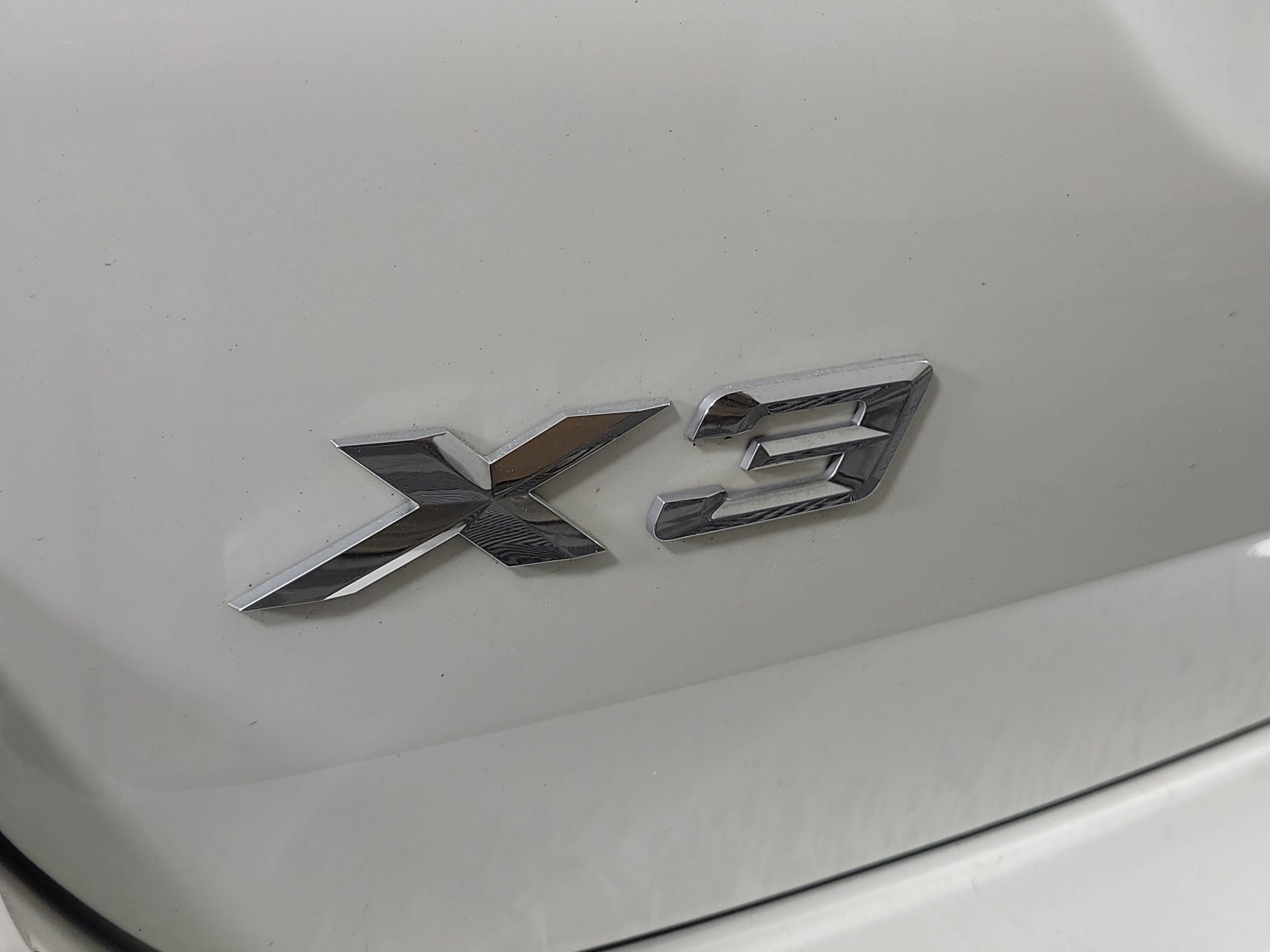 Used 2021 BMW X3 xDrive30i w/ Convenience Package AWD/4WD image 7
