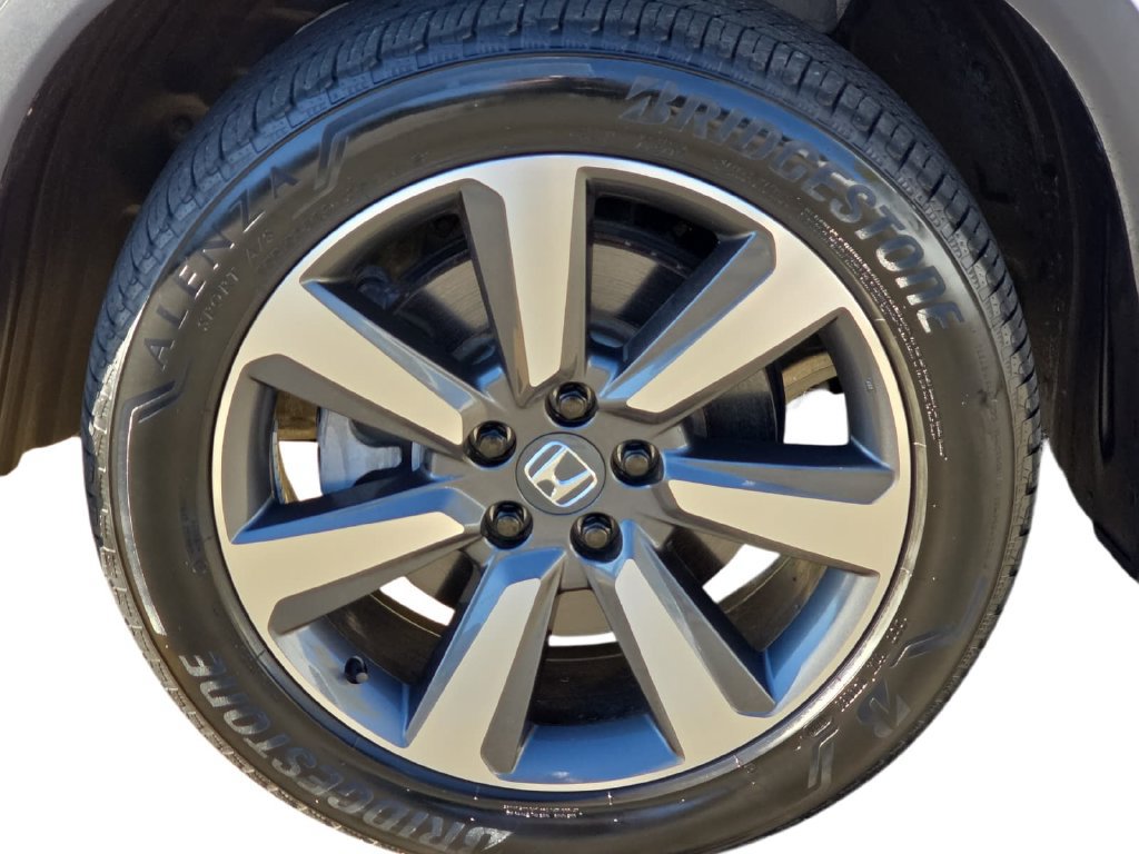 Used 2025 Honda Pilot Touring image 31