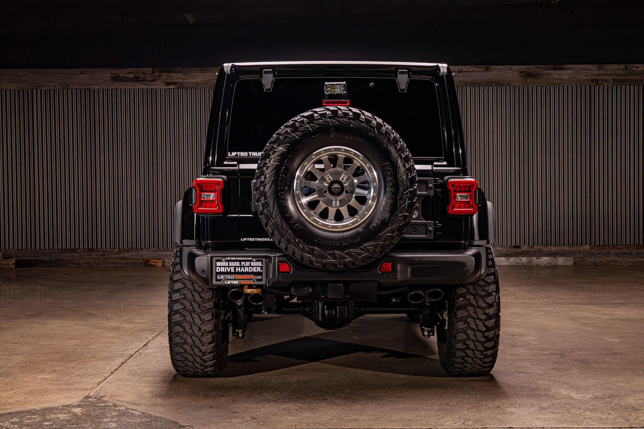 Used 2021 Jeep Wrangler Unlimited Rubicon w/ Xtreme Recon 35" Tire Package AWD/4WD image 7