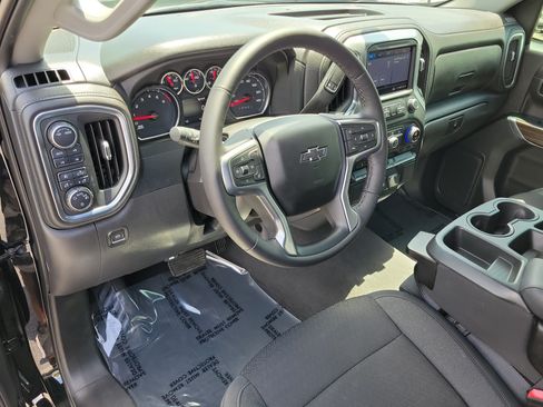 Used 2022 Chevrolet Silverado 1500 RST w/ Z71 Off-Road Package AWD/4WD image 21