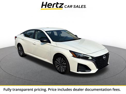 Used 2026 Nissan Altima 2.5 SV FWD image 1