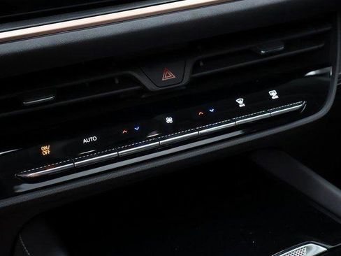 New 2025 Buick Envision Sport Touring image 24