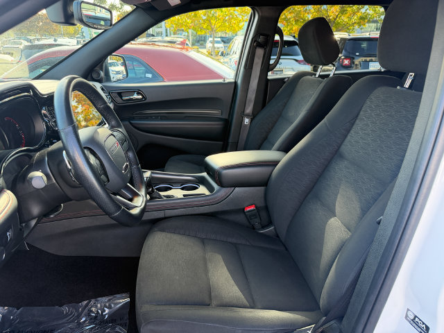 Used 2025 Dodge Durango GT RWD image 12