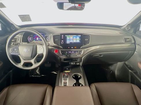 Certified 2024 Honda Passport EX-L image 27