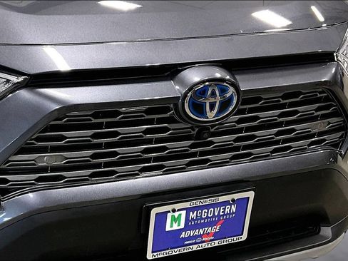 Used 2021 Toyota RAV4 Limited AWD/4WD image 33