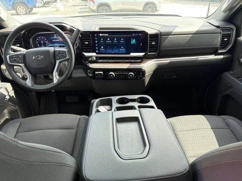 Used 2025 Chevrolet Silverado 1500 RST AWD/4WD image 16