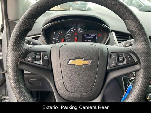 Used 2019 Chevrolet Trax LS w/ Tint and Cruise Package AWD/4WD image 9