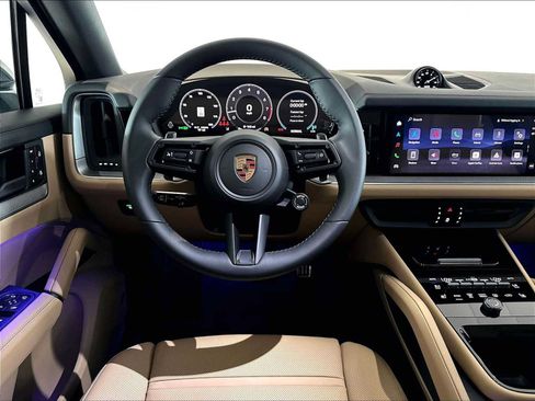 New 2026 Porsche Cayenne S AWD/4WD image 13