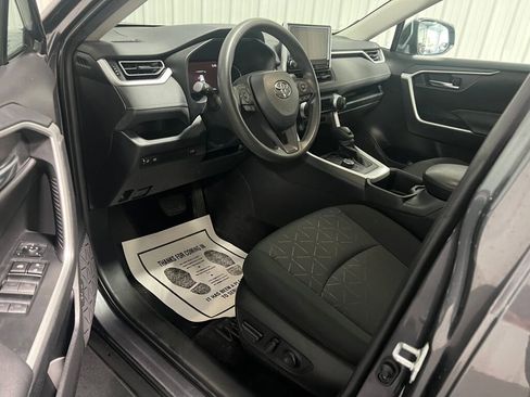 Used 2024 Toyota RAV4 XLE image 3