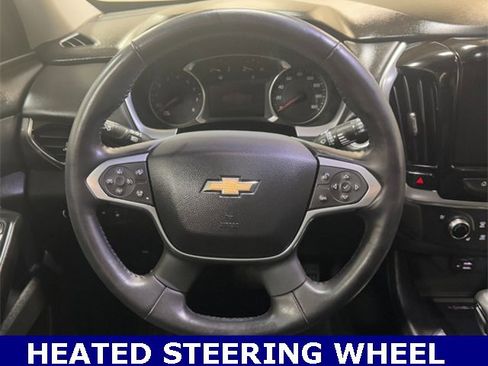 Used 2021 Chevrolet Traverse Premier image 17