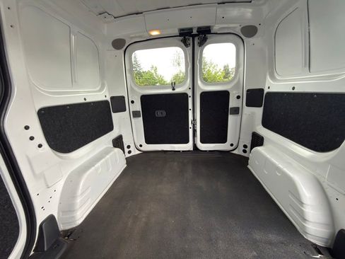 Used 2019 Nissan NV200 SV w/ Navigation Package FWD image 8