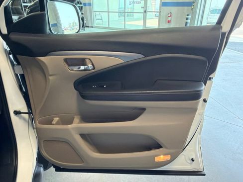 Used 2021 Honda Ridgeline RTL-E image 34