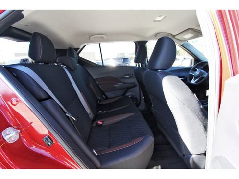 Used 2024 Nissan Kicks SR w/ Interior Electronics Package image 10