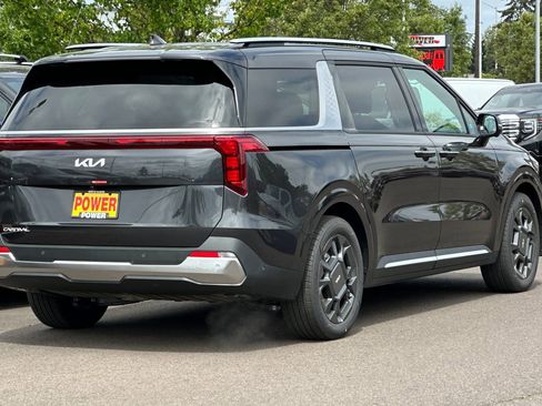 New 2026 Kia Carnival SX FWD image 5
