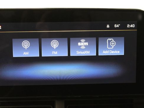 Used 2025 Chevrolet Trax LT image 28