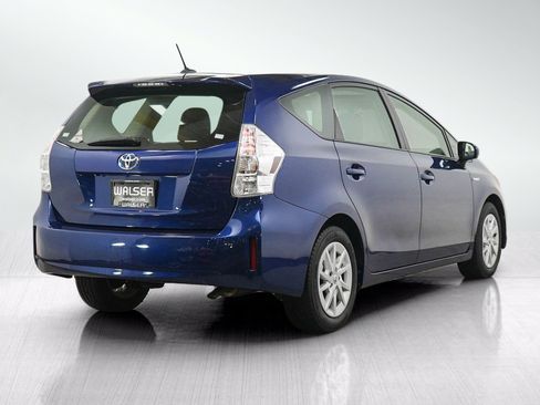 Used 2014 Toyota Prius V Three FWD image 5