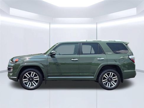 Used 2022 Toyota 4Runner Limited AWD/4WD image 18